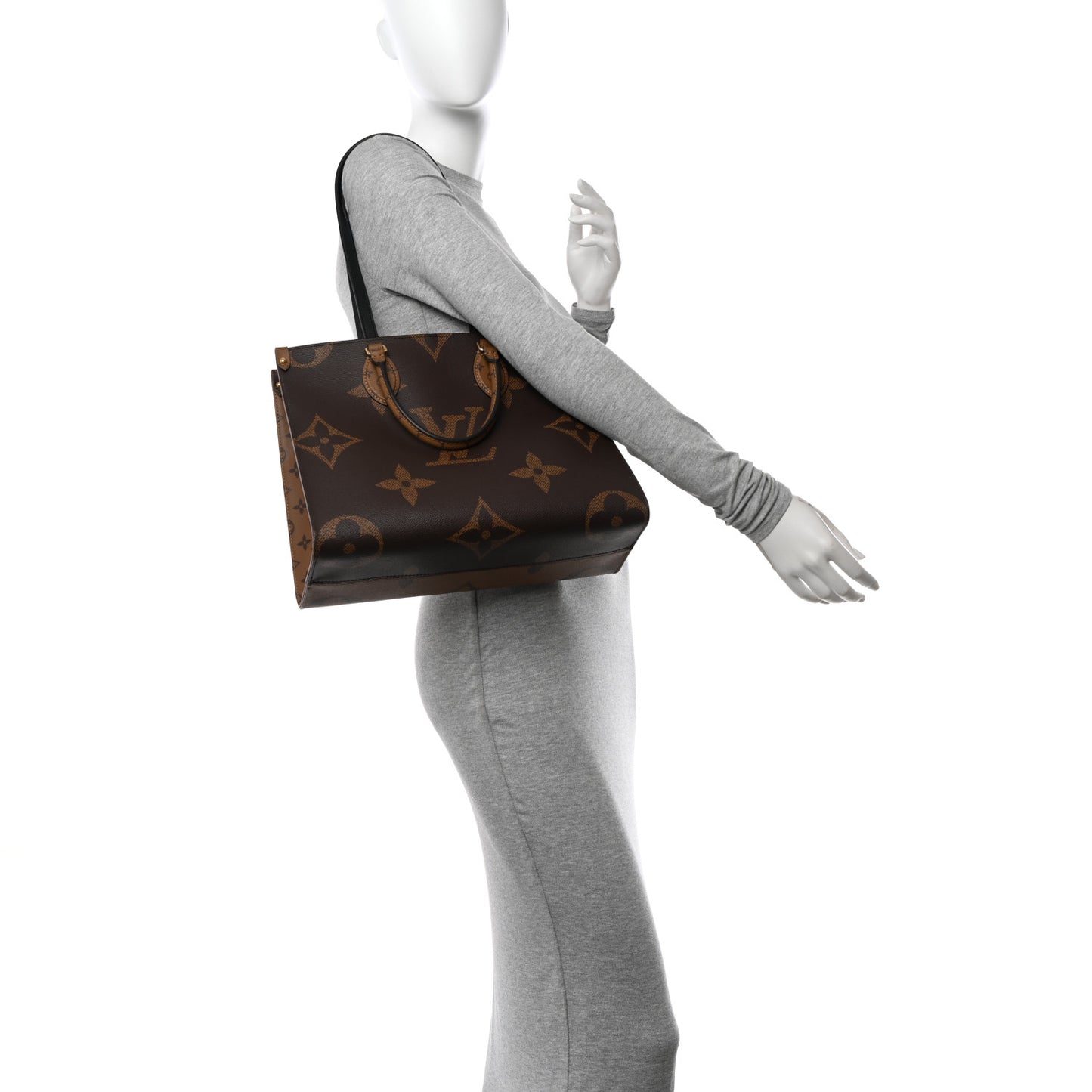 Reverse Monogram Giant Onthego MM