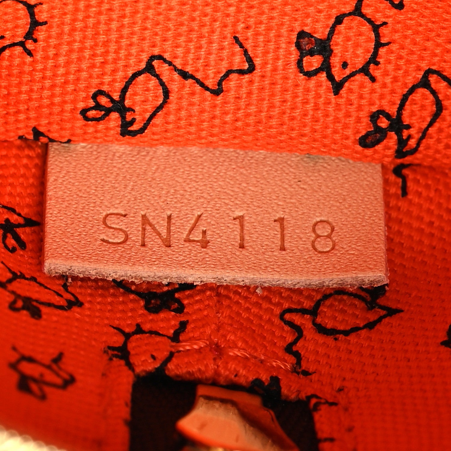 Louis Vuitton Catogram Elizabeth Pouch Orange Marron 7 of 11