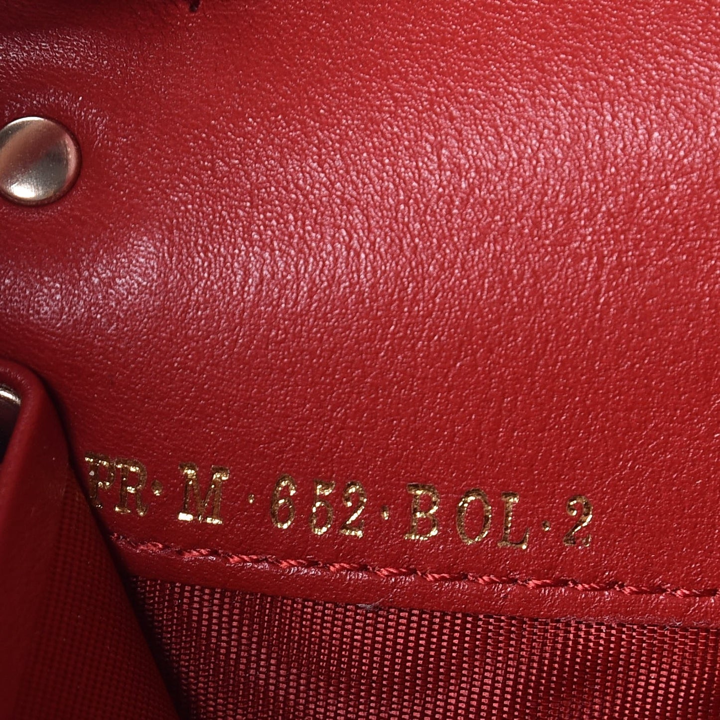 Vitello Small Rockstud Flap Wallet on Chain Red