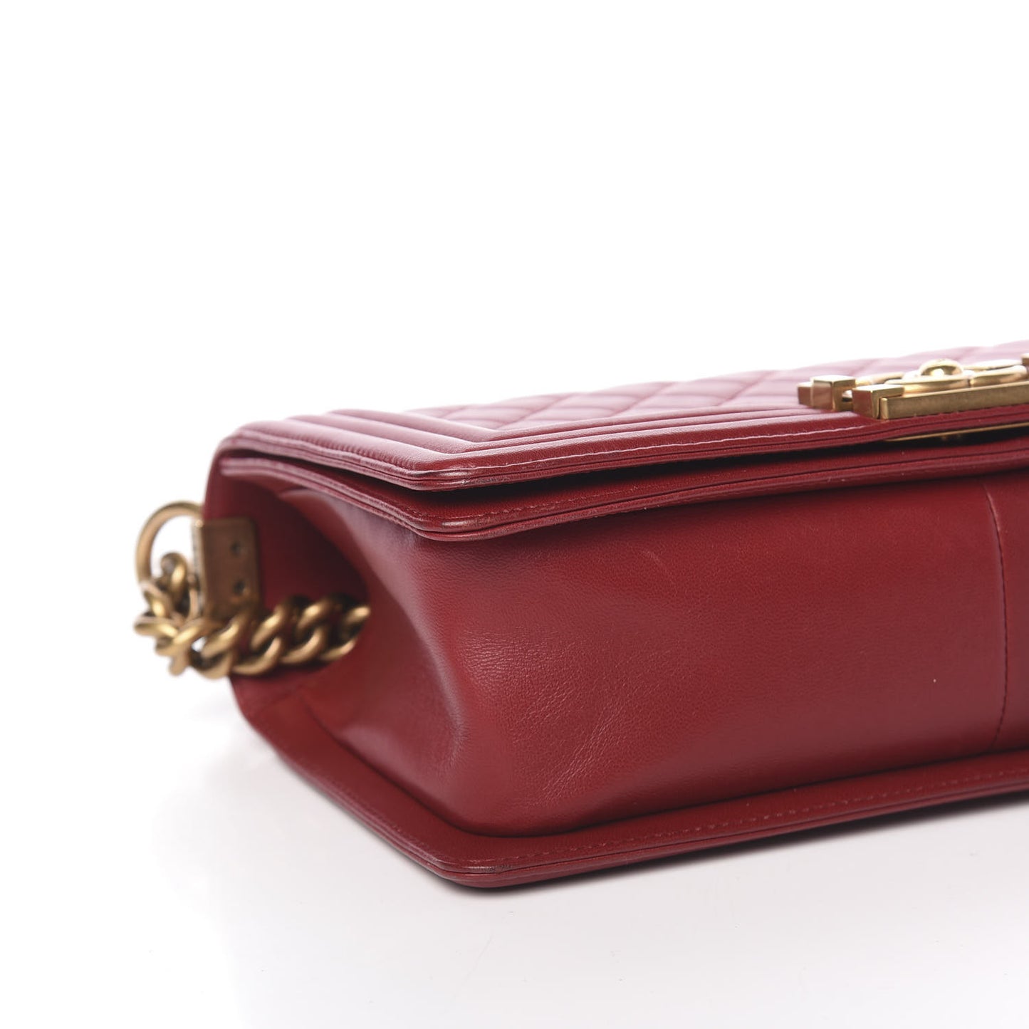 Lambskin Quilted Medium Boy Flap Red