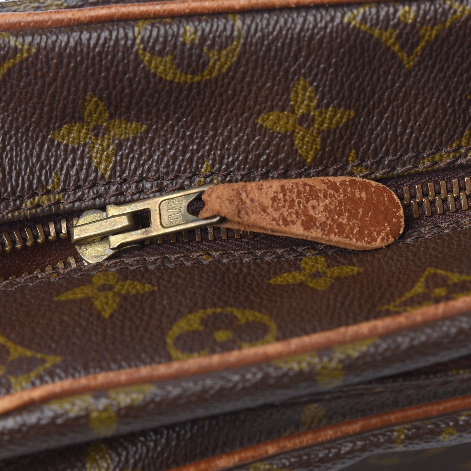 Louis Vuitton Monogram Crossbody 13 of 15