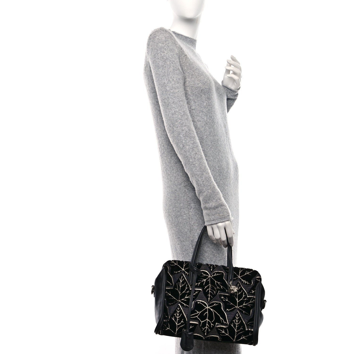 Alexander McQueen Velvet Shopper Tote Black 2 of 12