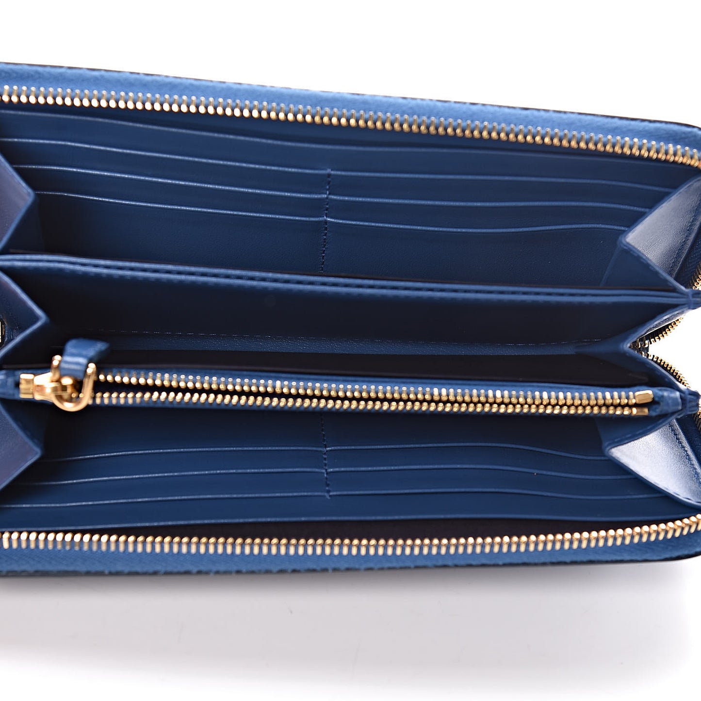 Saffiano Vernice Zip Around Wallet Azzurro