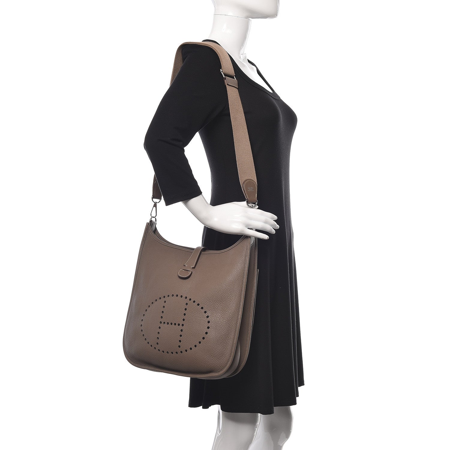 Hermes Taurillon Clemence Evelyne III PM Etoupe 2 of 11