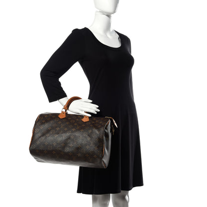 Louis Vuitton Monogram Speedy 35 2 of 9