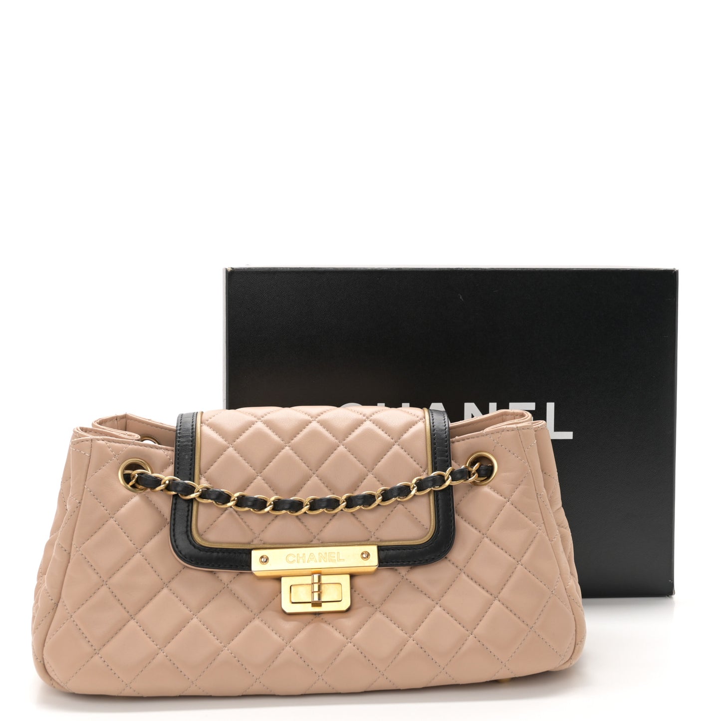 Lambskin Quilted East West Accordion Flap Beige