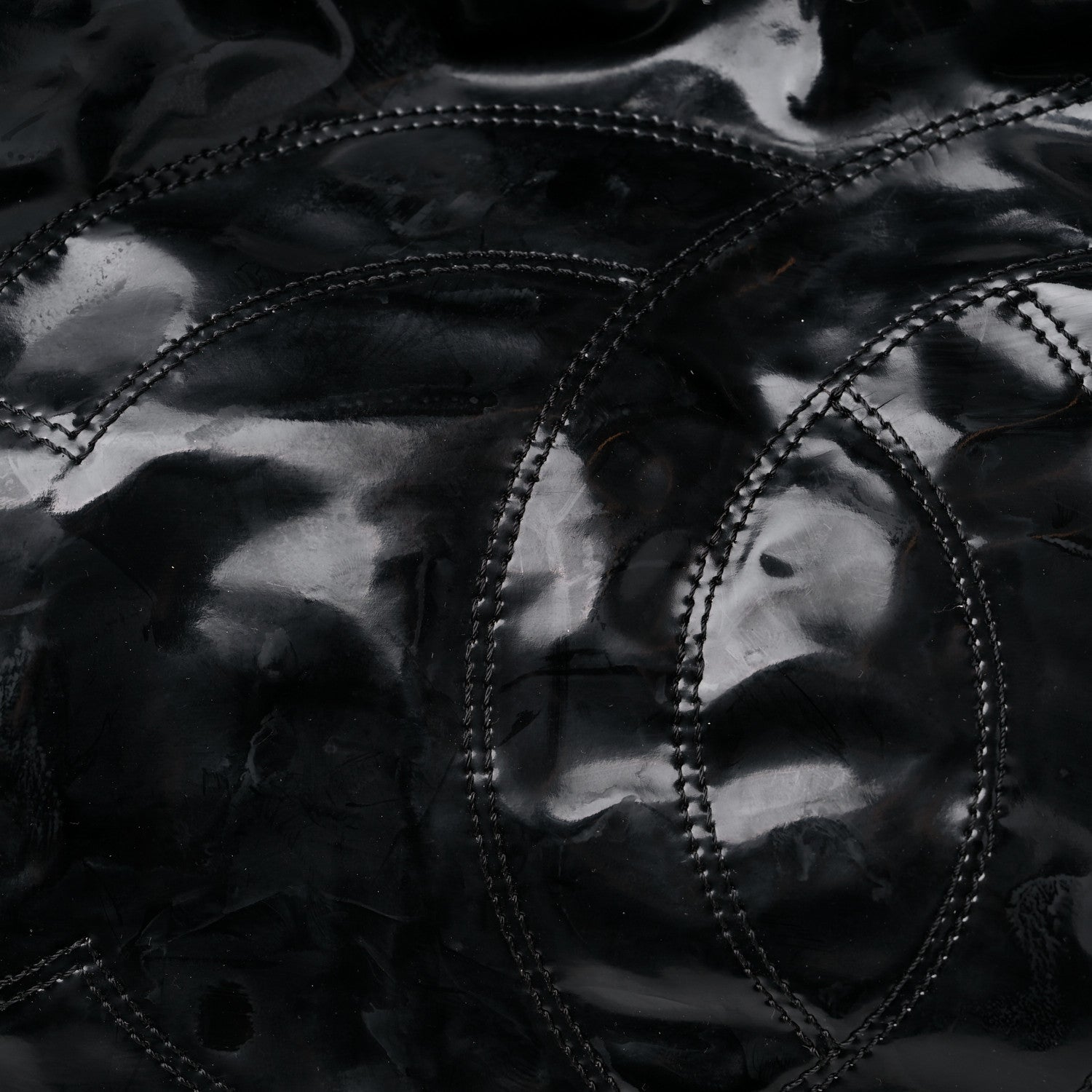 Chanel Vinyl XL Coco Cabas Black 14 of 16