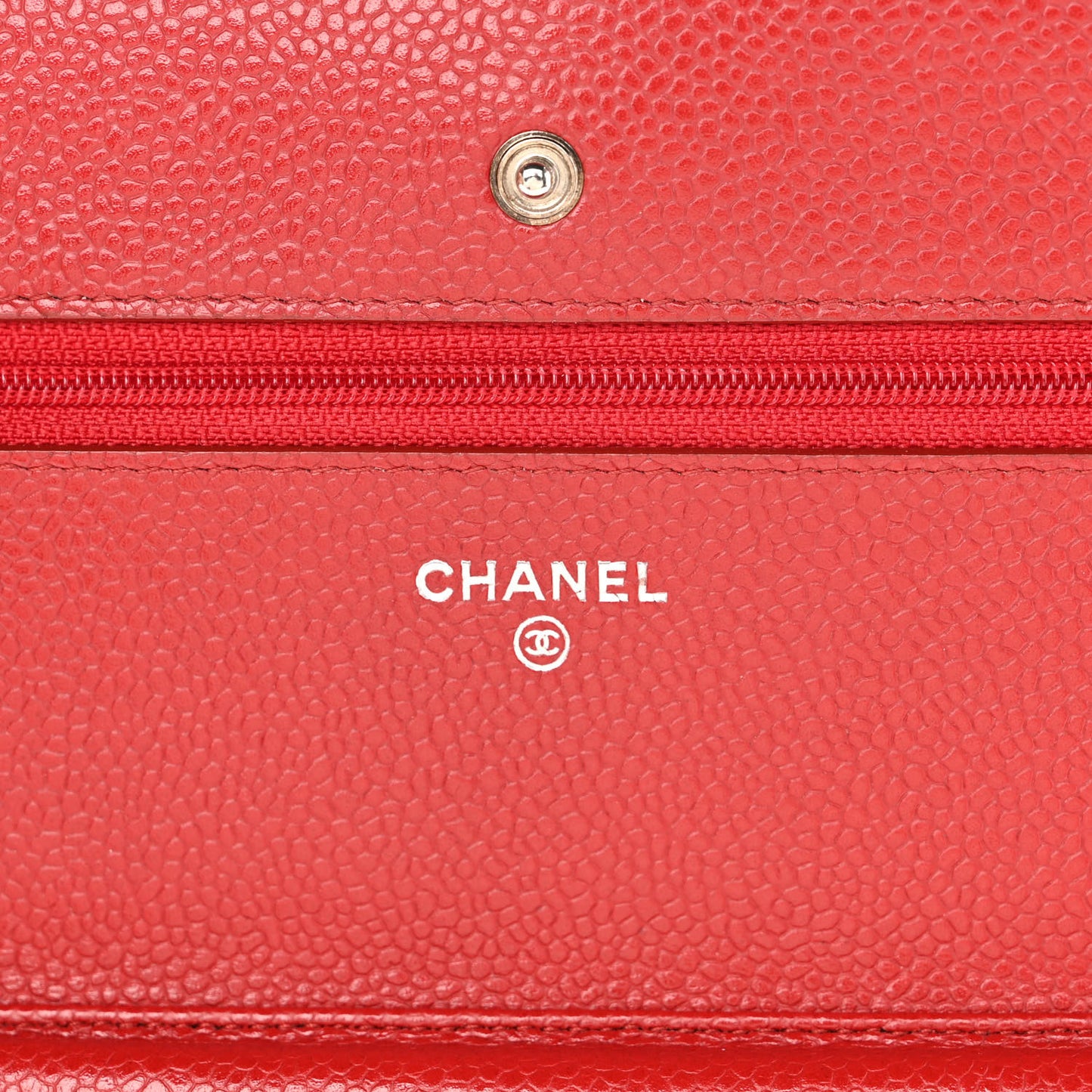 Caviar Quilted Wallet On Chain WOC Red