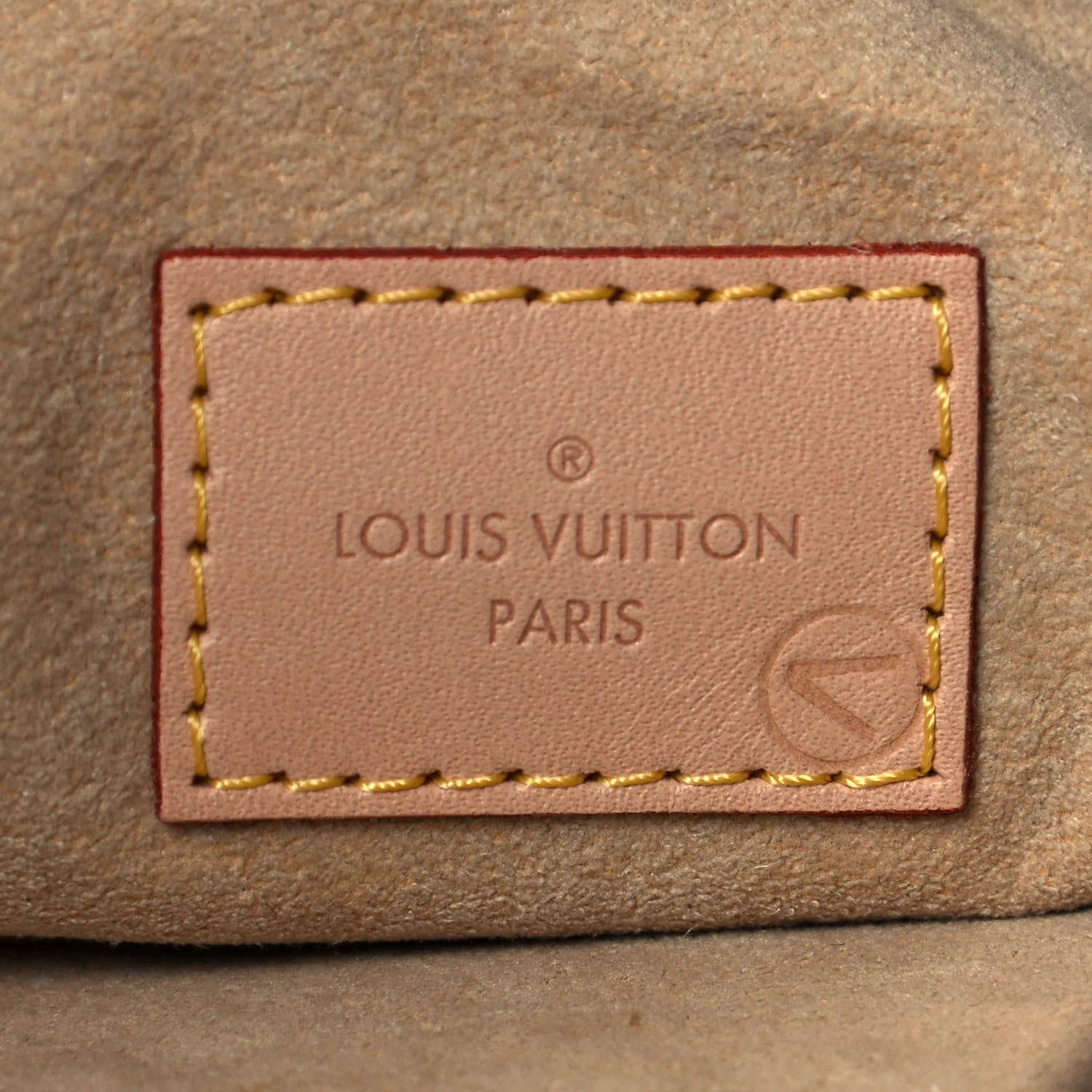 Louis Vuitton Monogram Artsy MM 6 of 13