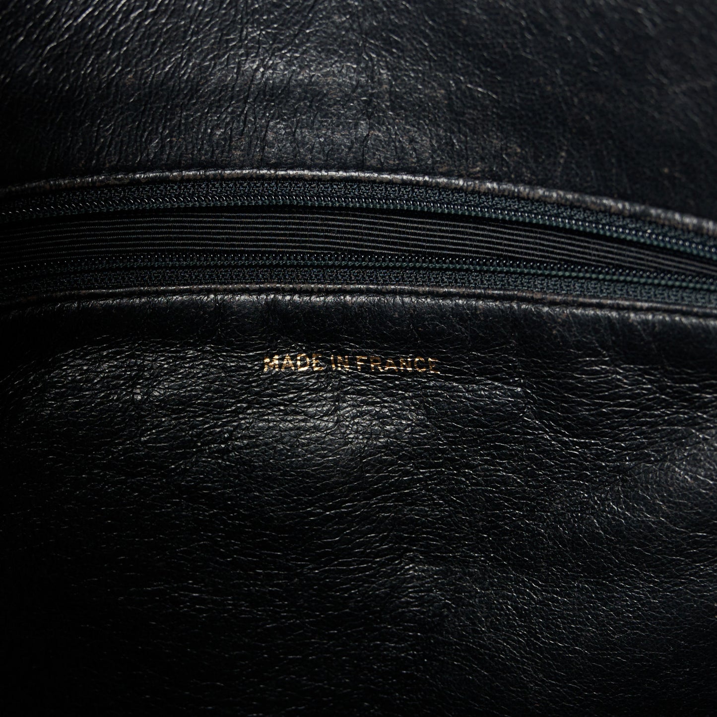 Caviar Large CC Shoulder Bag Black