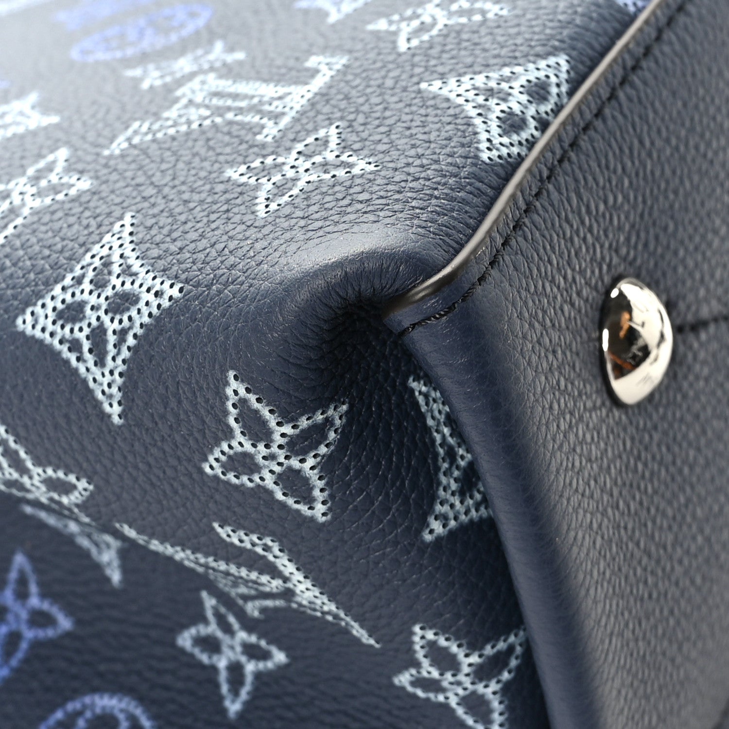 Louis Vuitton Mahina Flight Mode Muria Bleu Marine 8 of 9