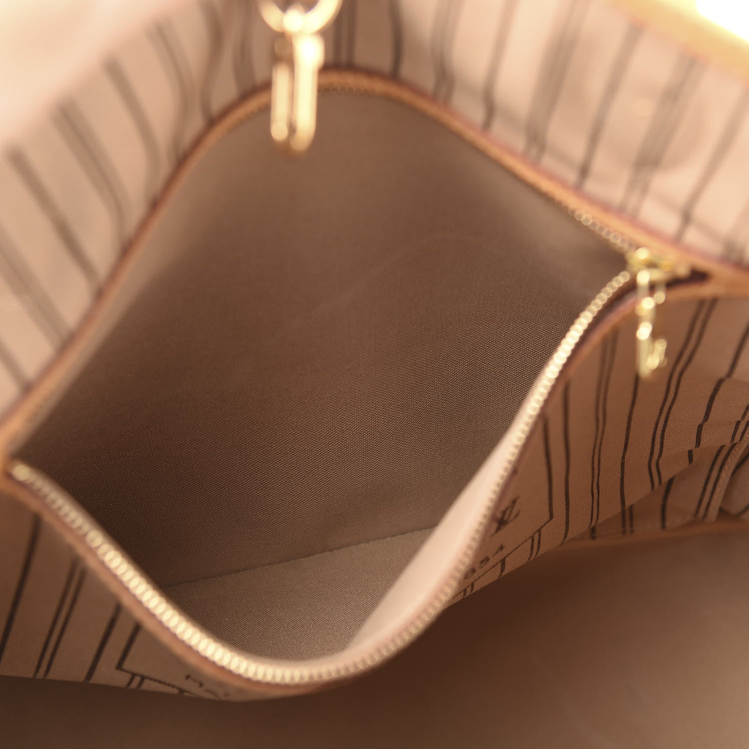 Louis Vuitton Monogram Neo Neverfull GM 8 of 20