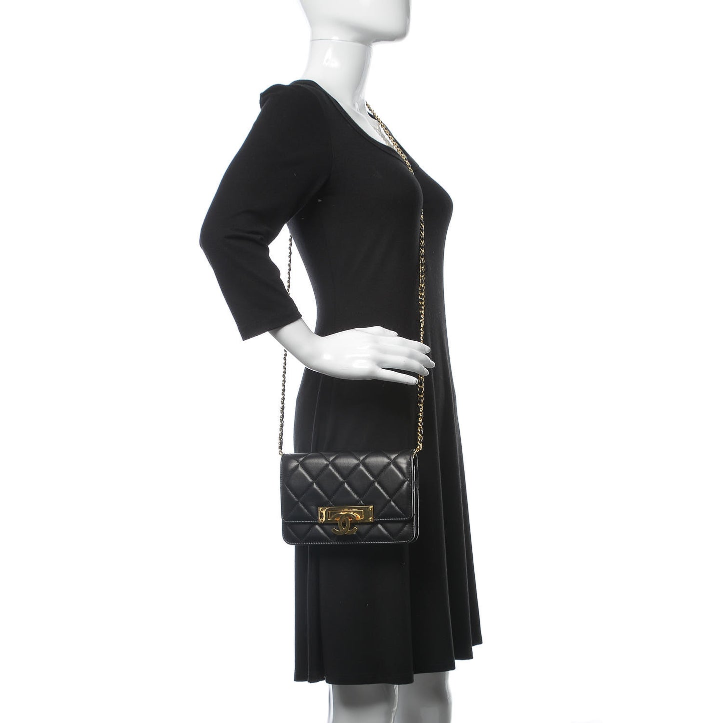 Lambskin Quilted Golden Class Wallet on Chain WOC Black
