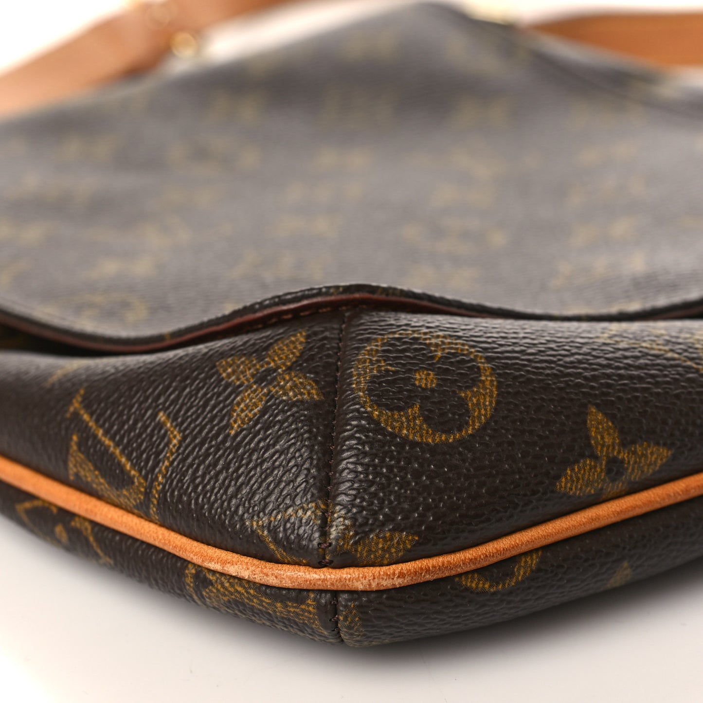 Monogram Musette Salsa