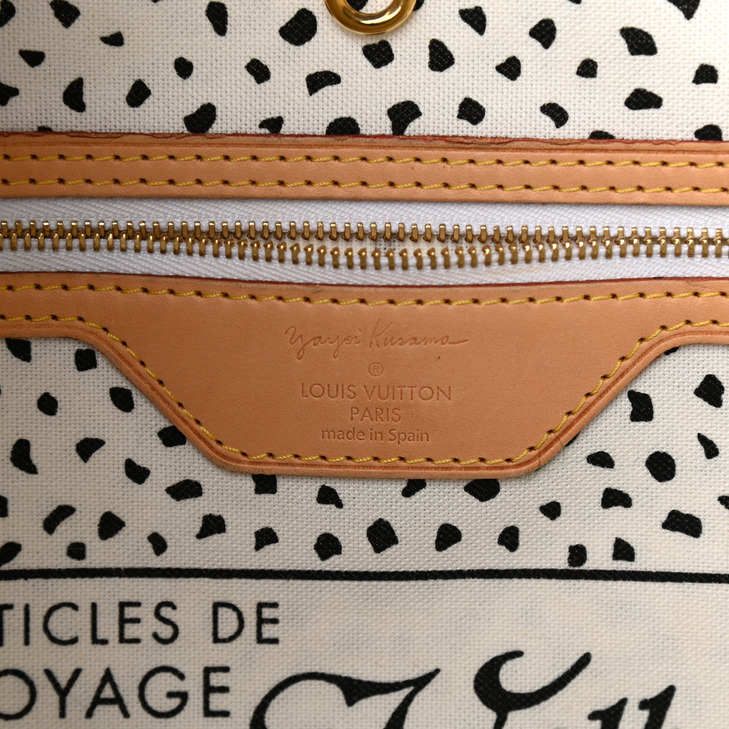 Monogram Kusama Waves Neverfull MM White