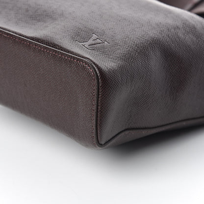 Louis Vuitton Taiga Anton Messenger PM Acajou 6 of 10