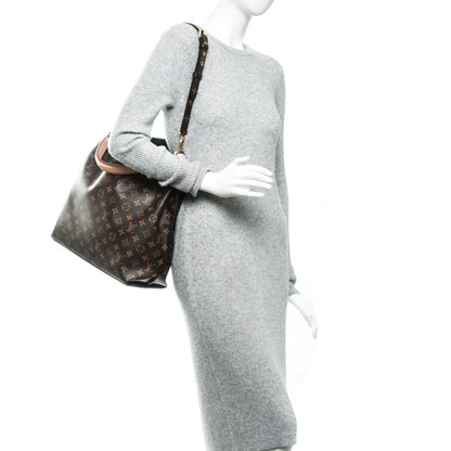 Louis Vuitton Monogram Metis 2 of 7