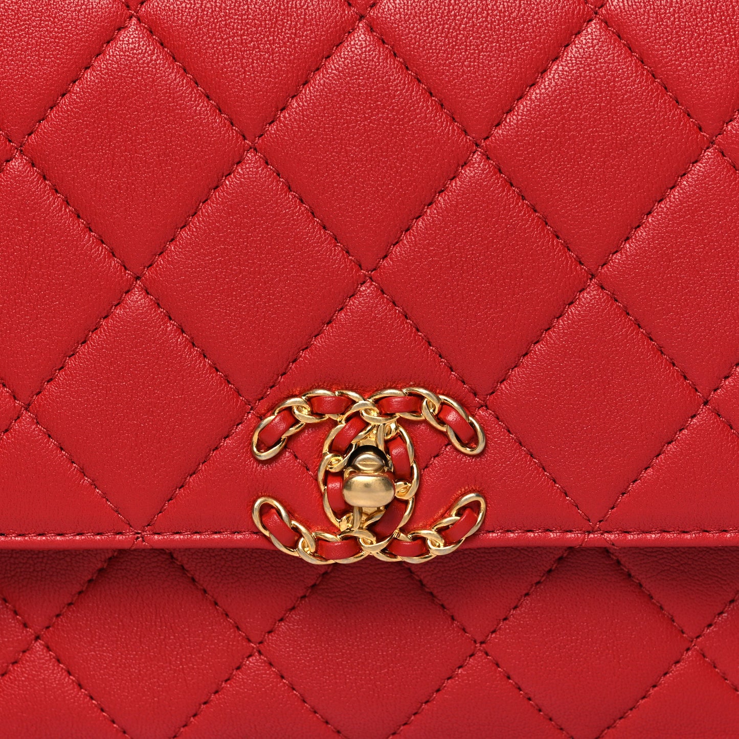 Lambskin Quilted Chain Infinity Top Handle Flap Red