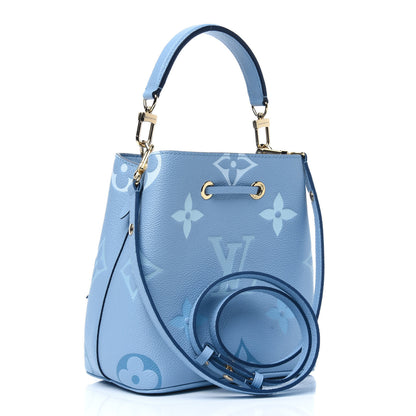 Louis Vuitton Empreinte Monogram Giant By The Pool Neonoe BB Summer Blue 2 of 9