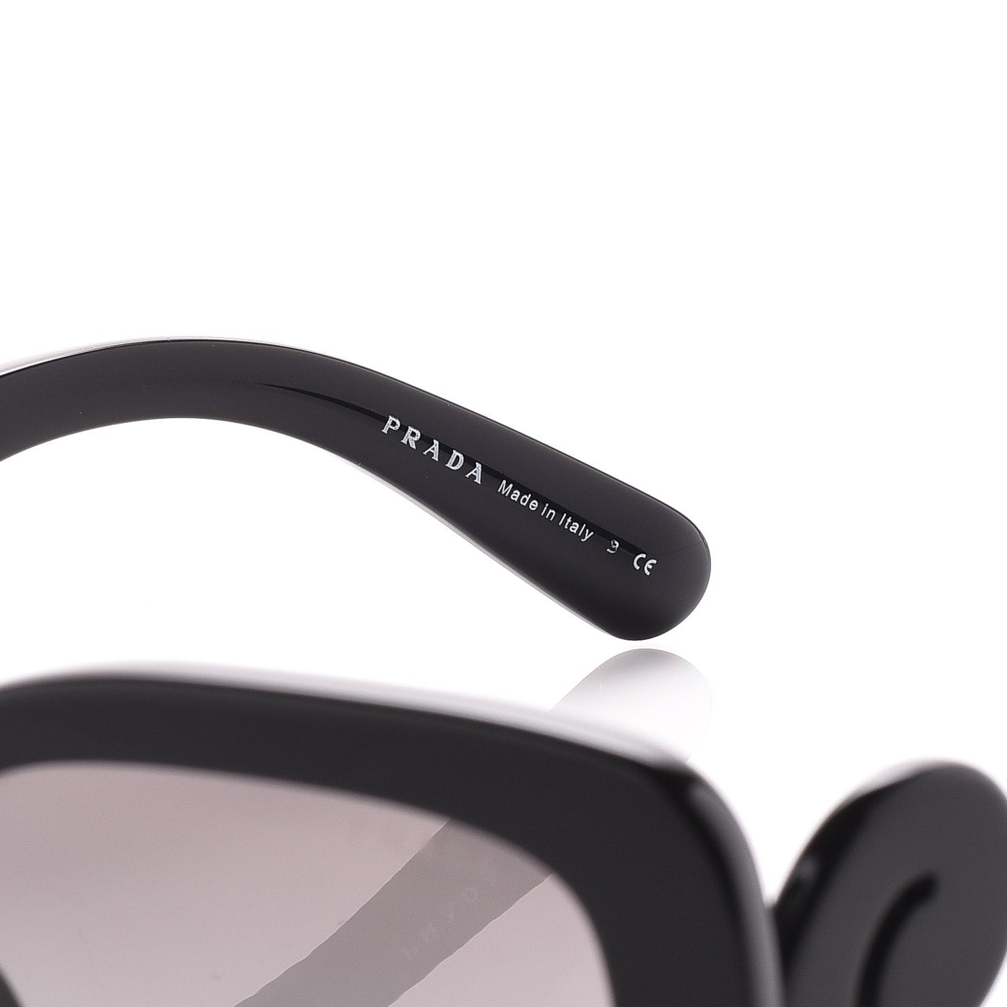Acetate Baroque Sunglasses SPR 27O Black