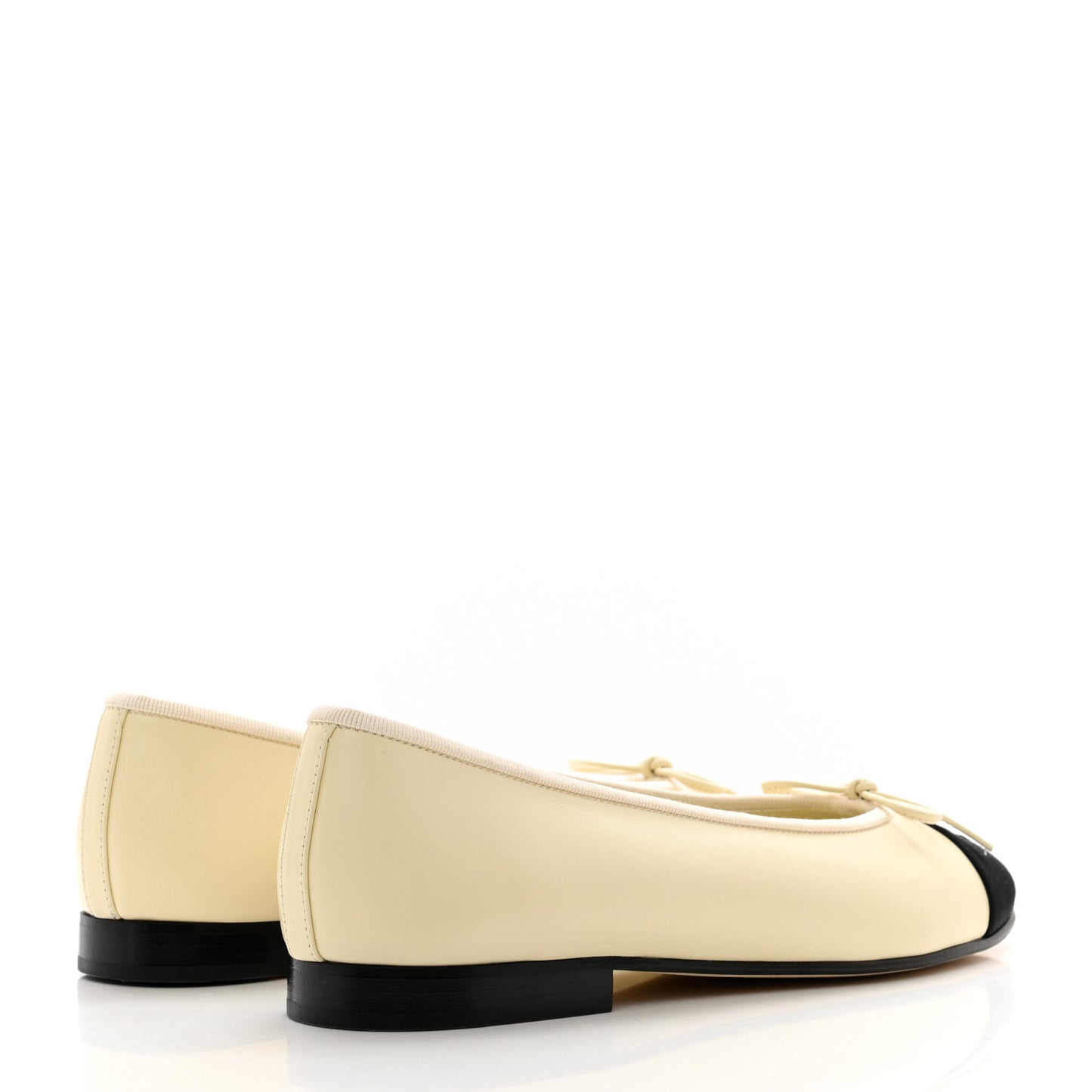 Calfskin Grosgrain Cap Toe CC Ballerina Flats 37 Ivory Black