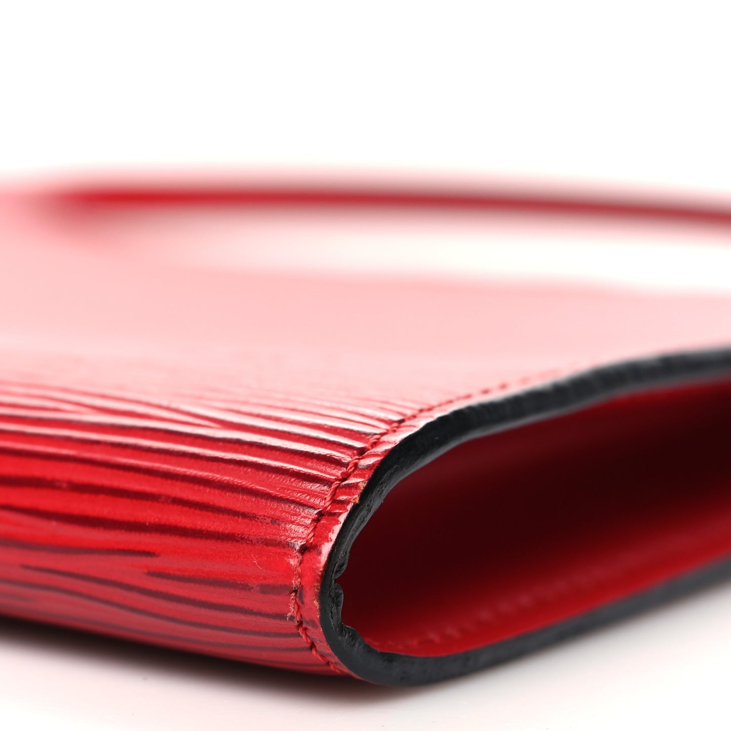 Epi Pochette Accessories 24 Castillan Red