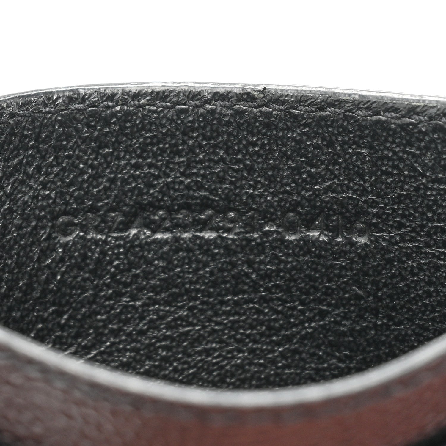 Saint Laurent Grain De Poudre Matelasse Chevron Monochrome Monogram Credit Card Case Black 7 of 11