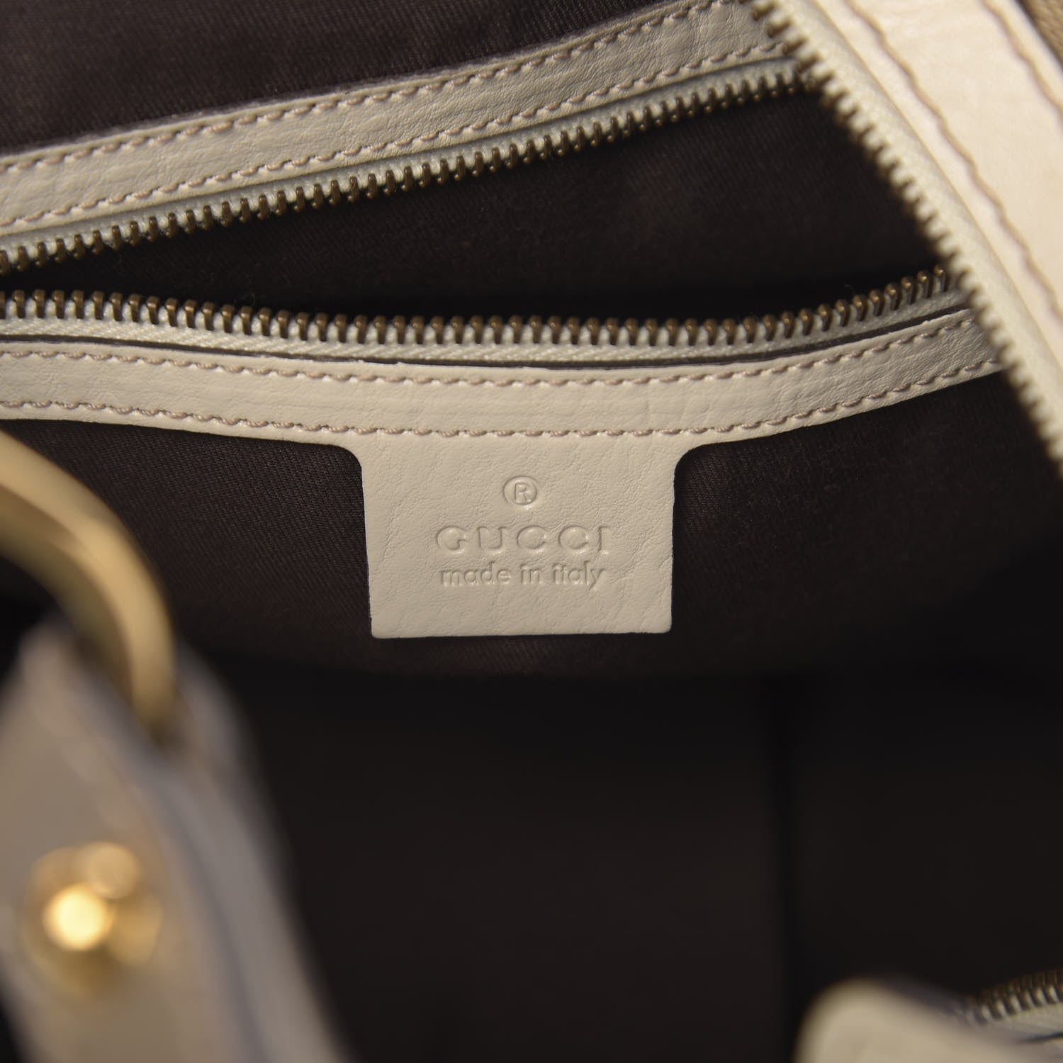 Gucci Monogram Medium Interlocking Hobo Off White 6 of 10