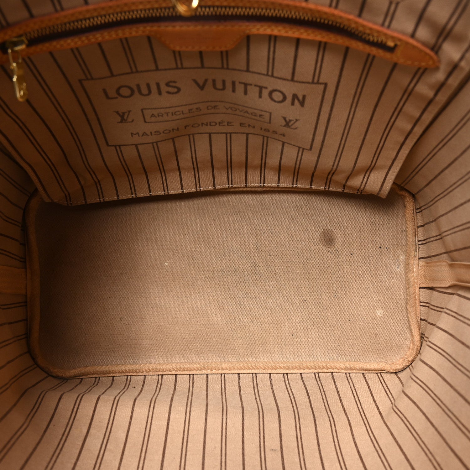 Louis Vuitton Monogram Neo Neverfull MM 4 of 9
