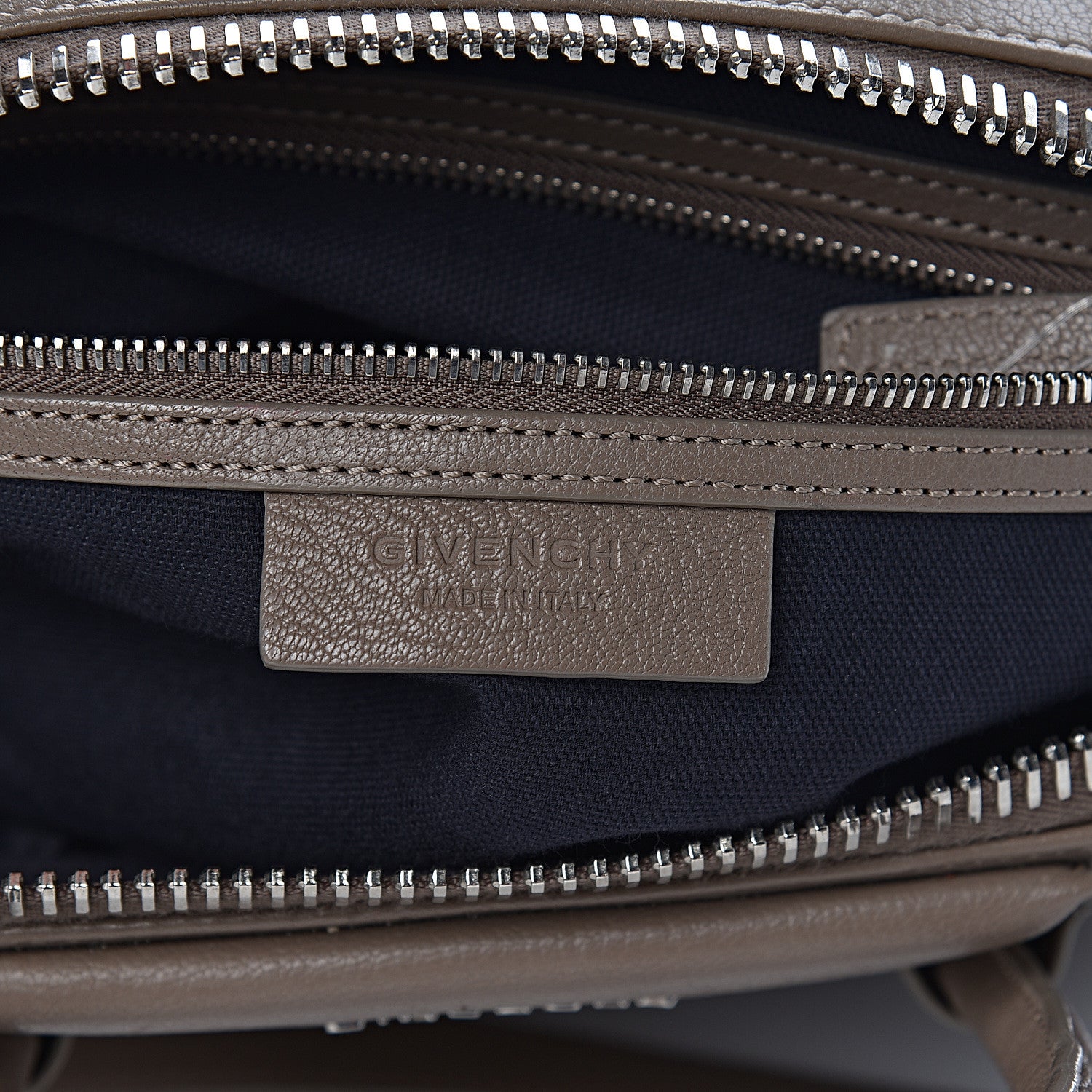 Givenchy Sugar Goatskin Medium Antigona Sand 8 of 21