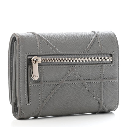 Christian Dior Grained Calfskin Cannage Diorama Elancee Wallet Grey 2 of 4