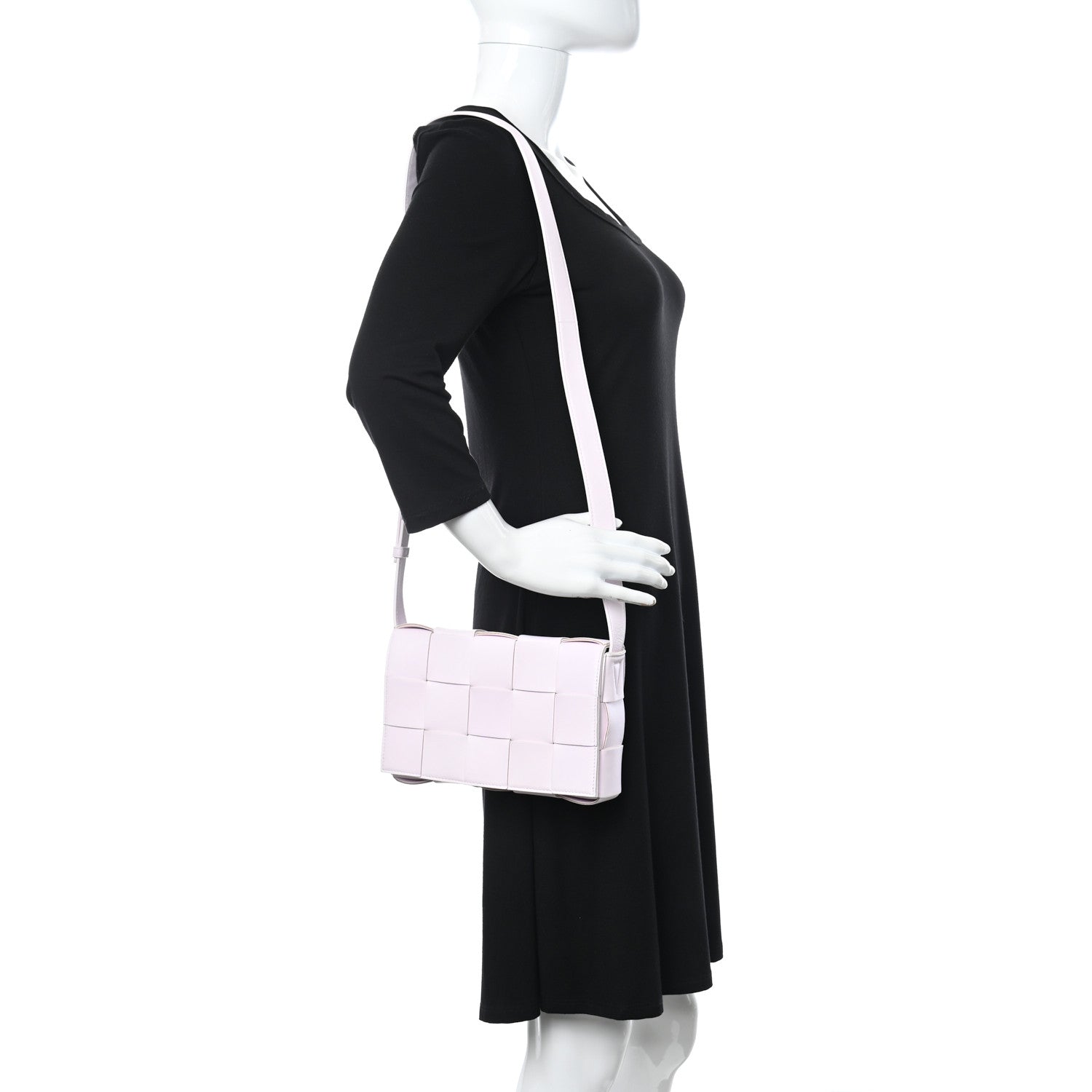Bottega Veneta Lambskin Maxi Intrecciato Cassette Crossbody Bag Bliss Washed 2 of 10