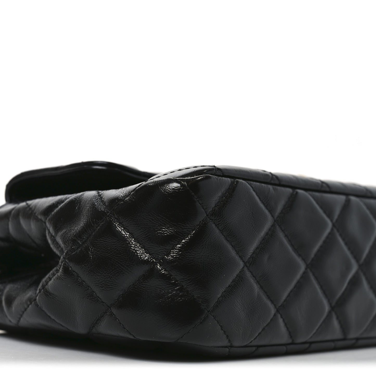 Shiny Crumpled Calfskin Quilted Wavy CC Hobo Black