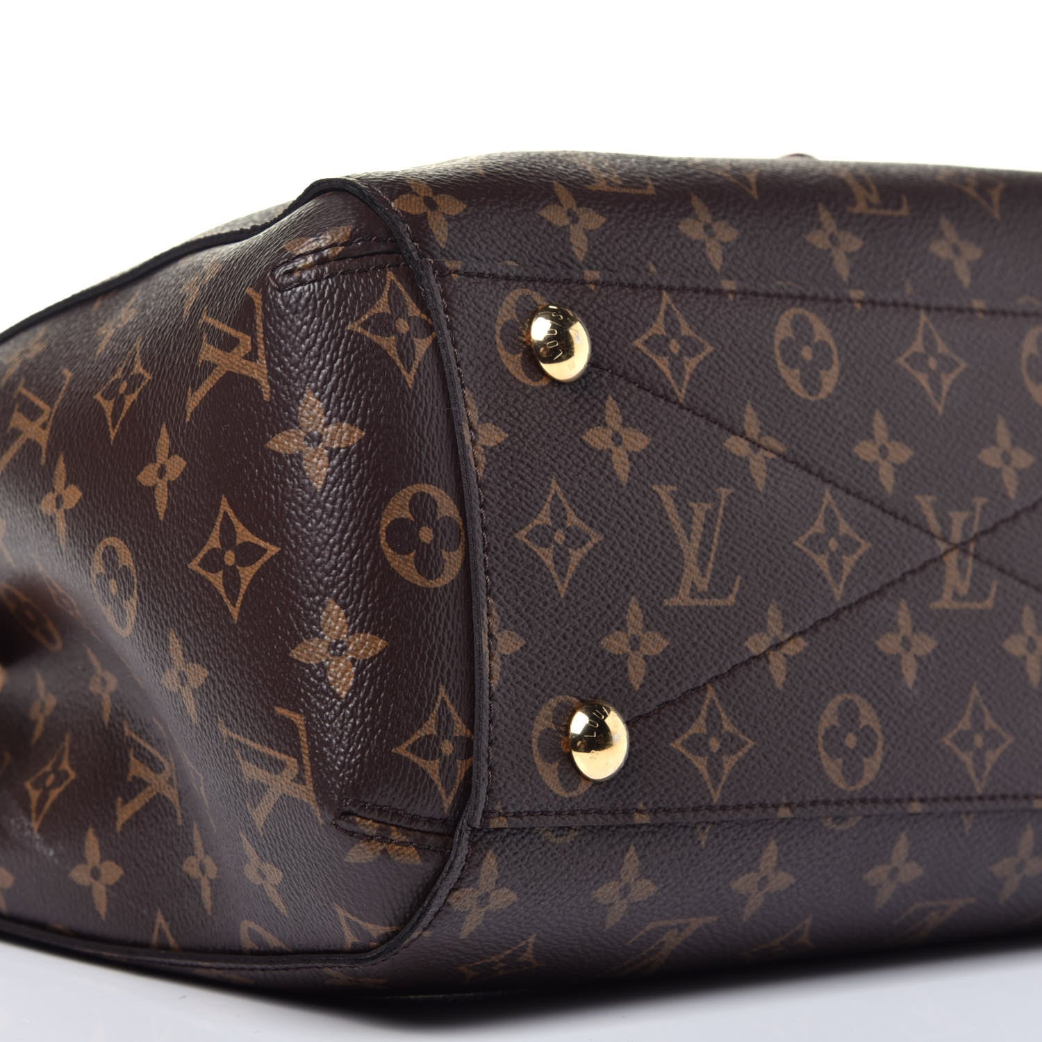 Louis Vuitton Monogram Montaigne MM 9 of 10