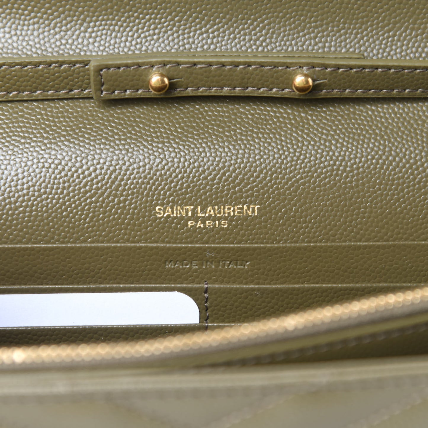 Grain De Poudre Matelasse Chevron Monogram Chain Wallet Vert Kaki