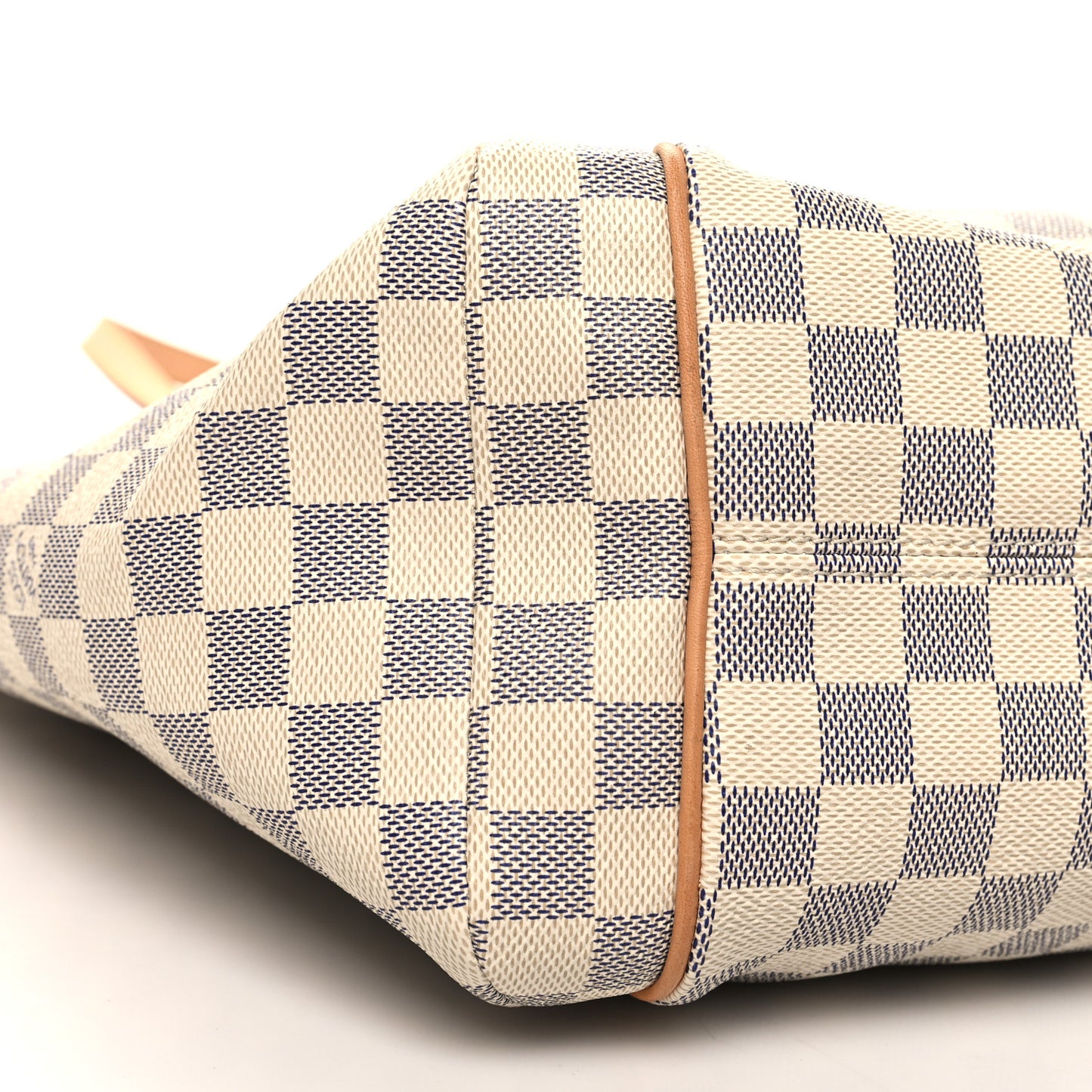 Damier Azur Totally MM
