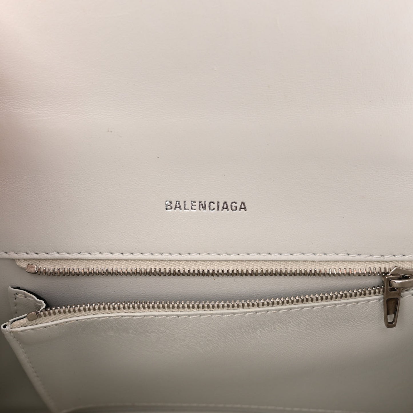 Calfskin Snake Embossed Small Hourglass Top Handle Bag White