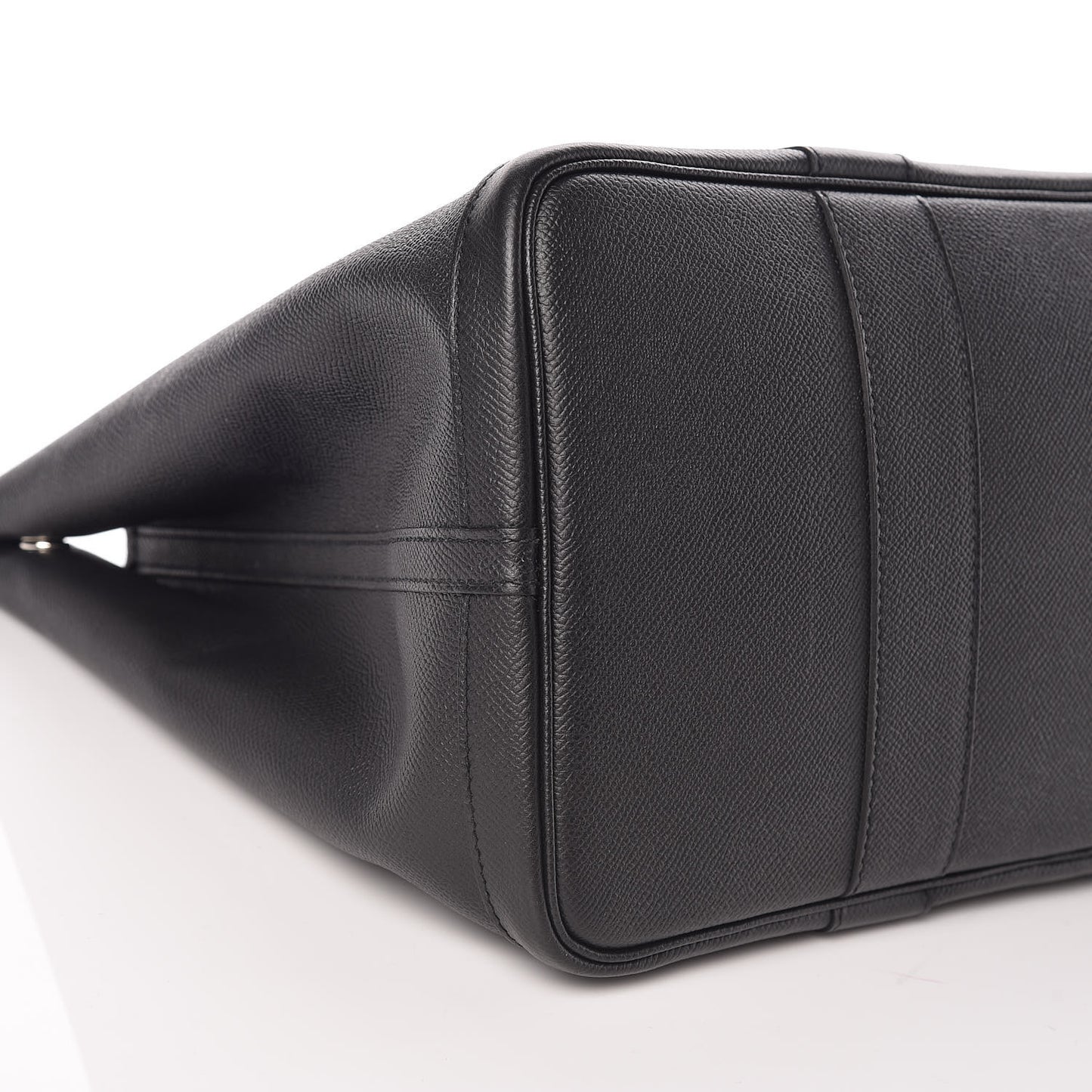 Epsom Garden Party 36 MM Black
