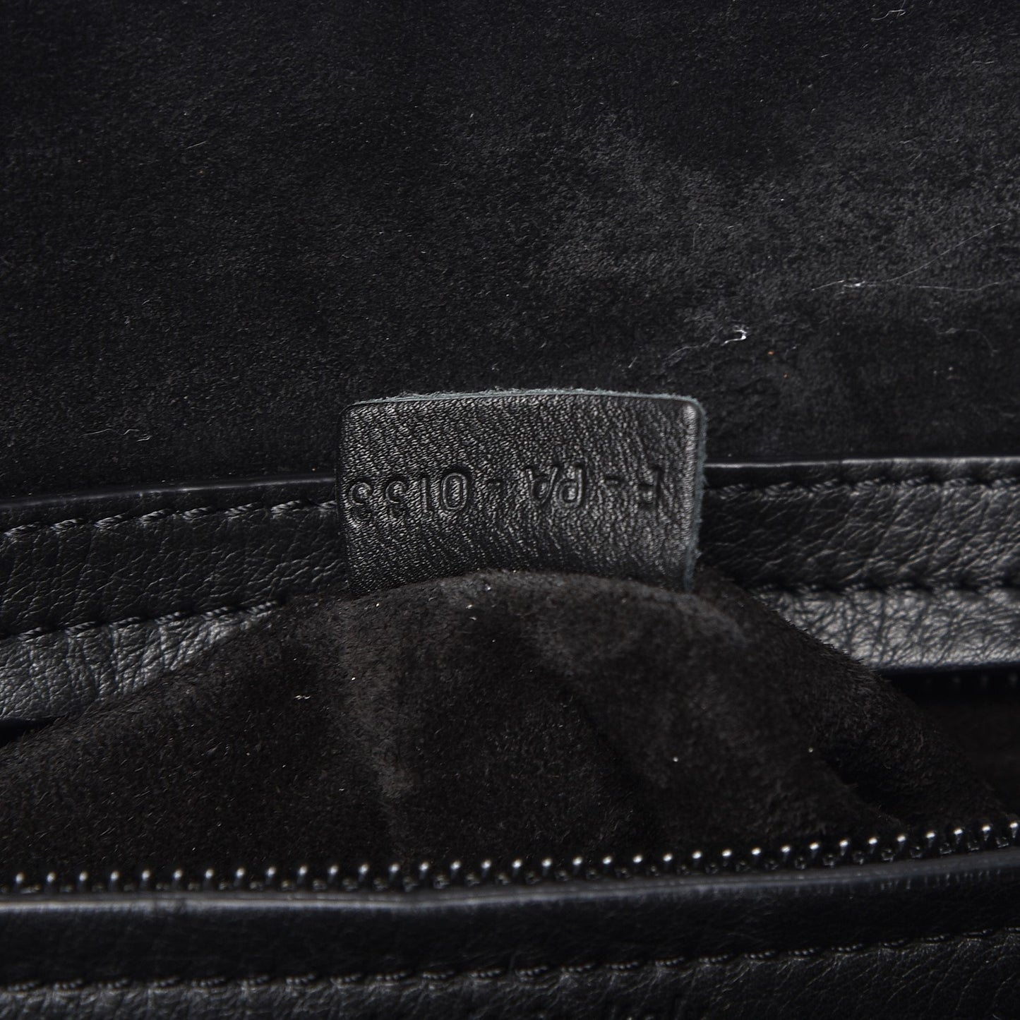 Supple Calfskin Medium Phantom Luggage Black