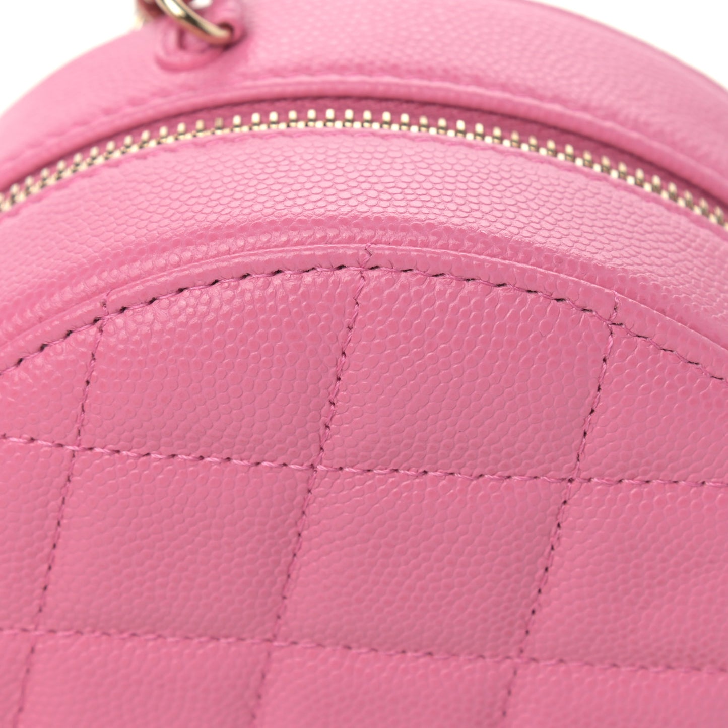 Caviar Quilted Gripoix CC Round Clutch With Chain Pink