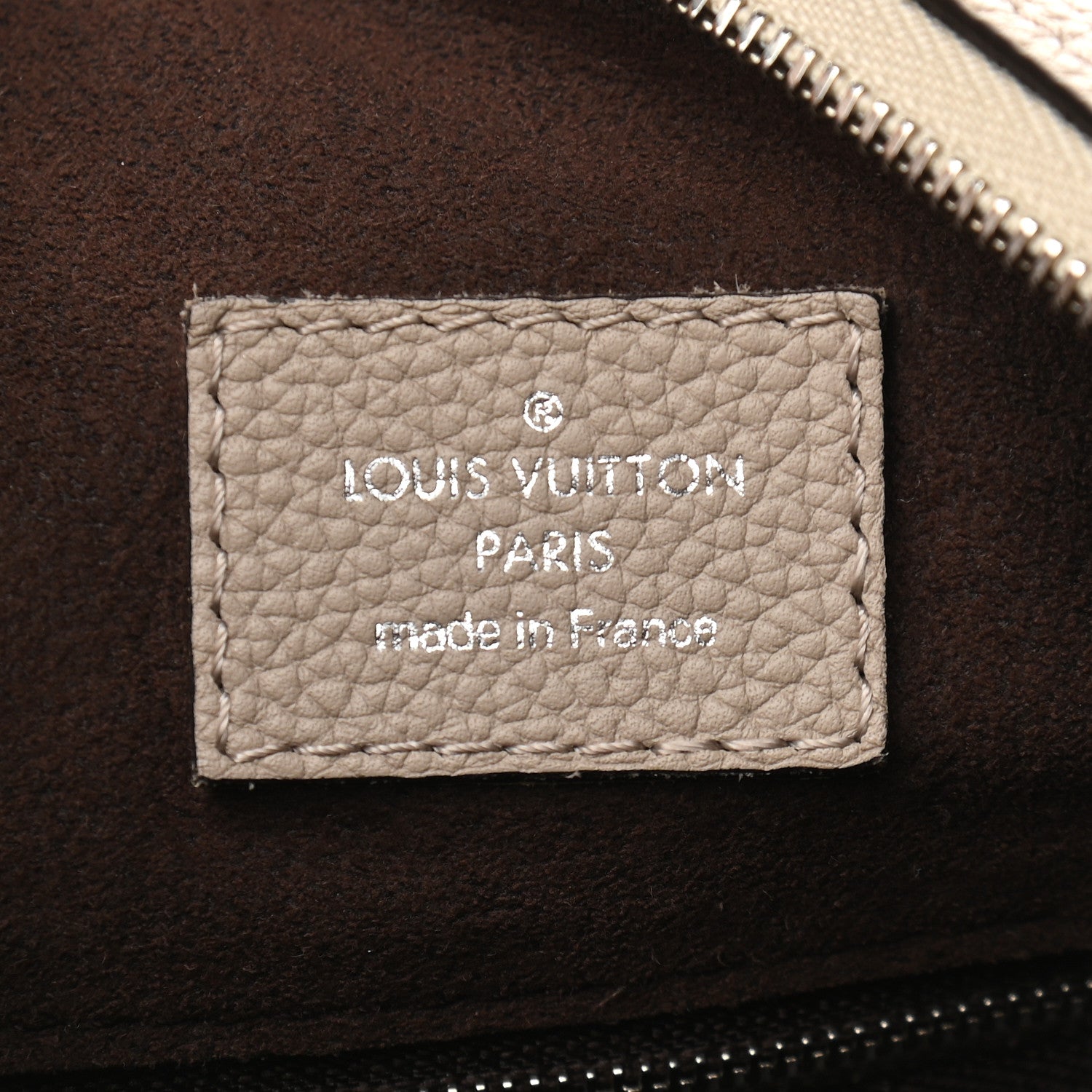 Louis Vuitton Mahina Babylone Chain BB Galet 6 of 8