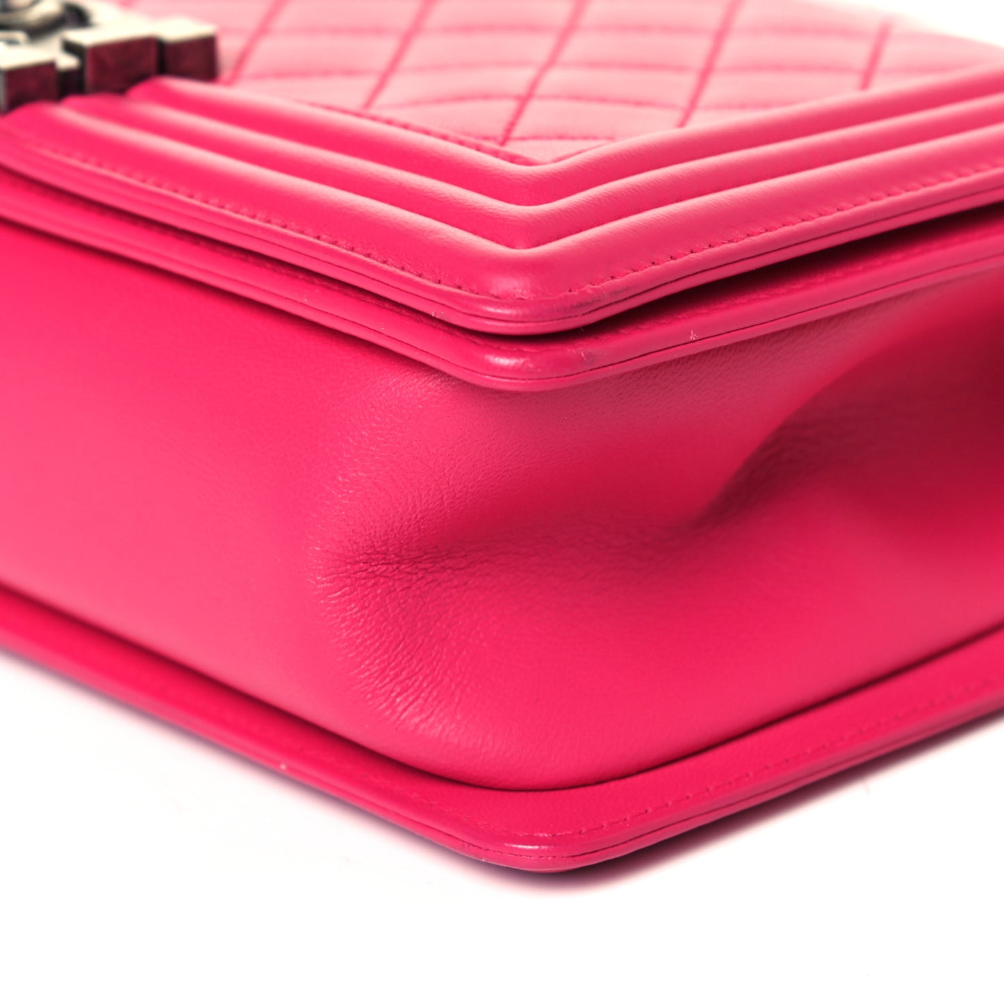 Lambskin Quilted Medium Boy Flap Pink