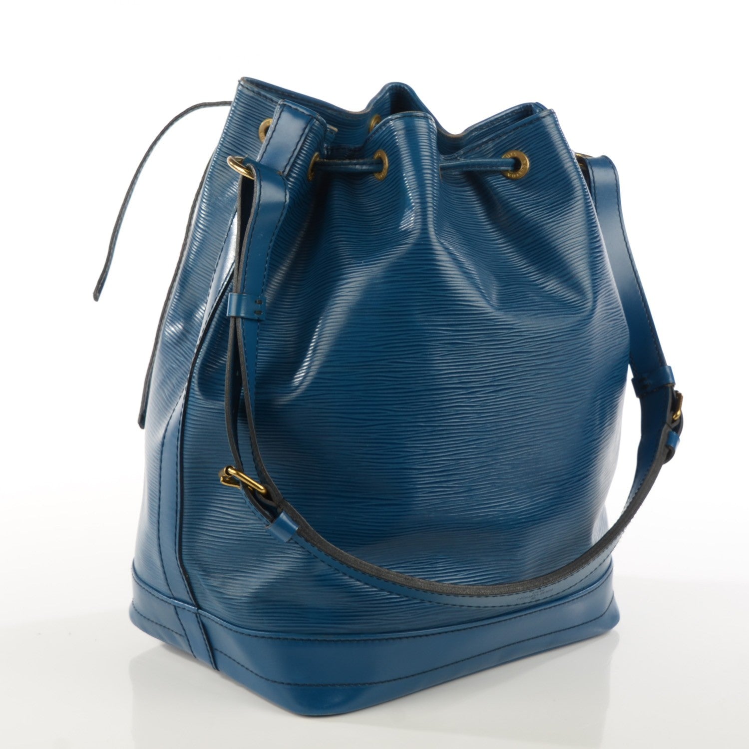 Louis Vuitton Epi Noe Toledo 8 of 14