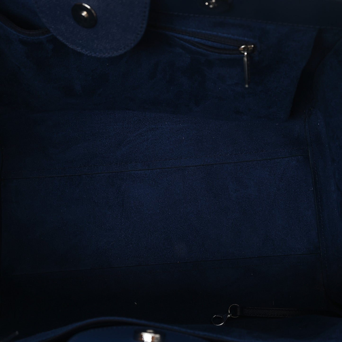 Caviar Large Studded Deauville Tote Navy