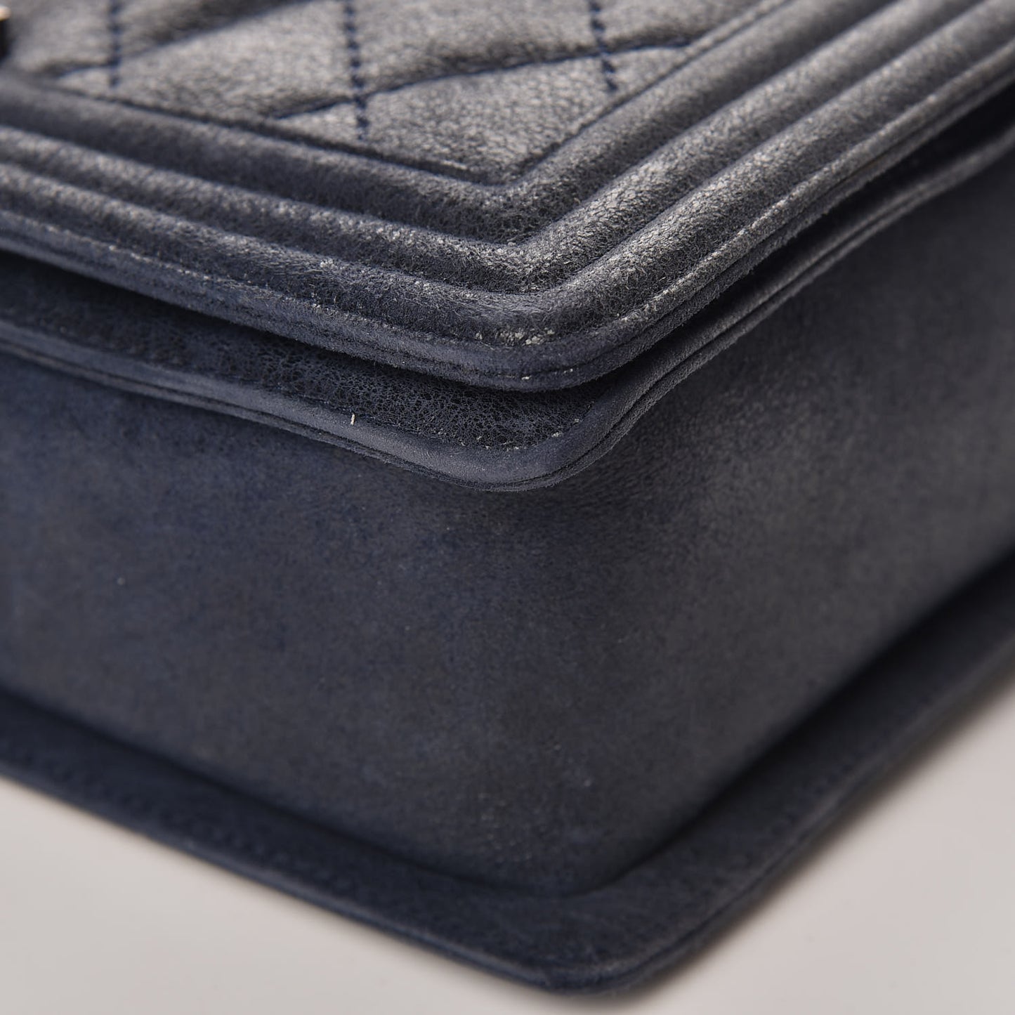 Goatskin Quilted Medium Gentle Boy Flap Navy Blue