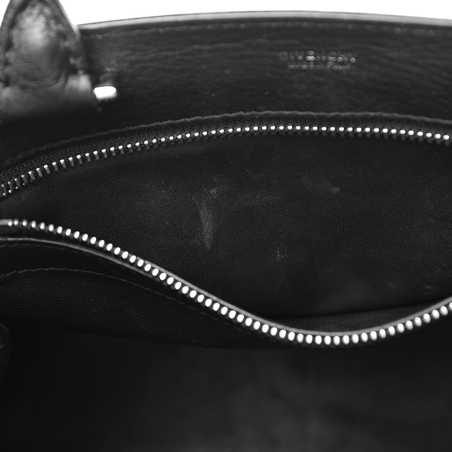 Bullhide Medium Obsedia Satchel Black