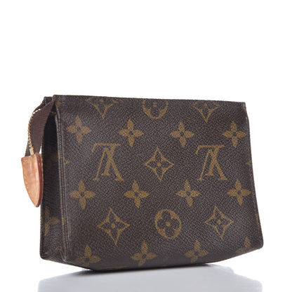 Louis Vuitton Monogram Toiletry Pouch 15 3 of 10