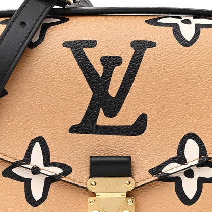 Louis Vuitton Monogram Giant Wild At Heart Pochette Metis Arizona 8 of 11