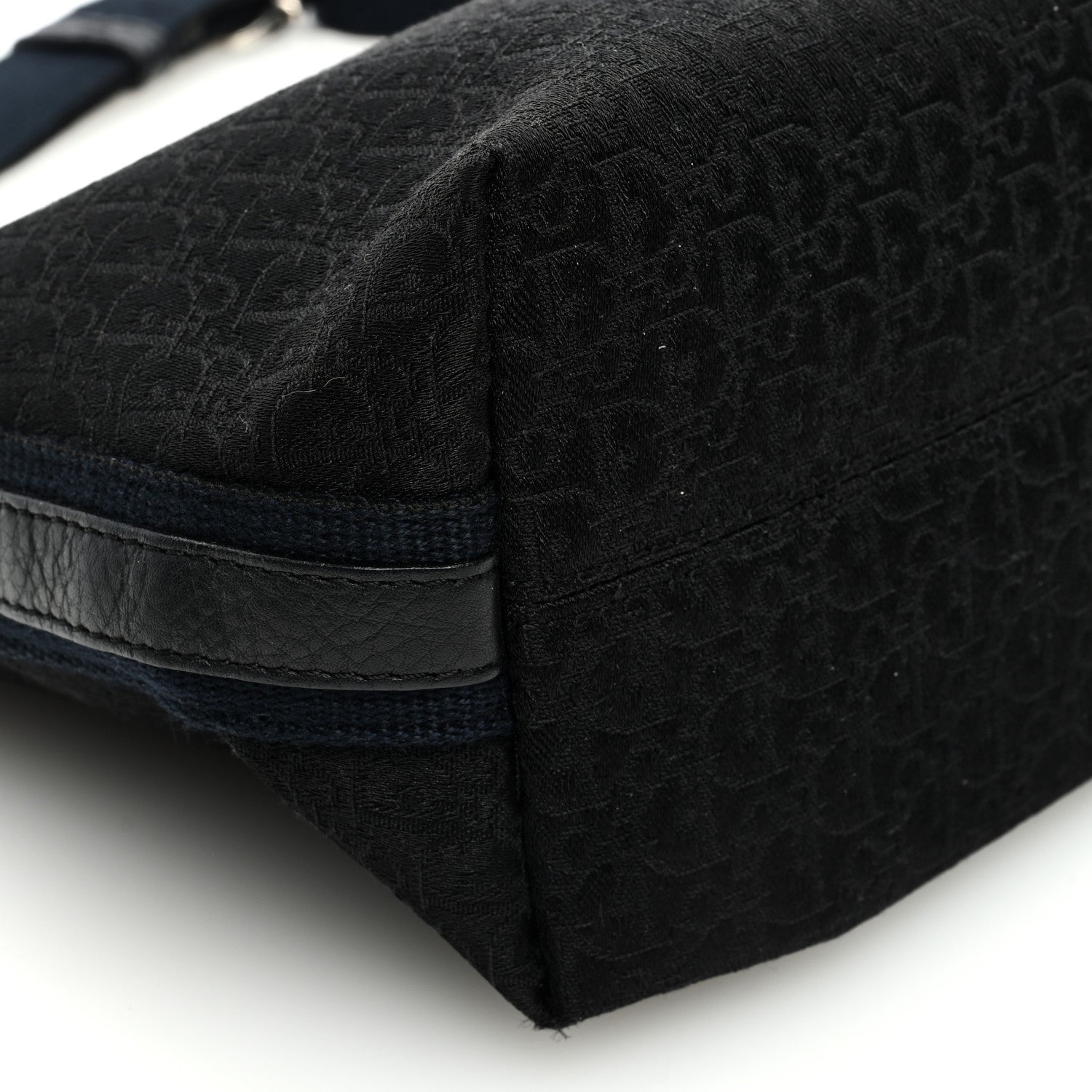 Christian Dior Monogram Street Chic Messenger Black 9 of 10