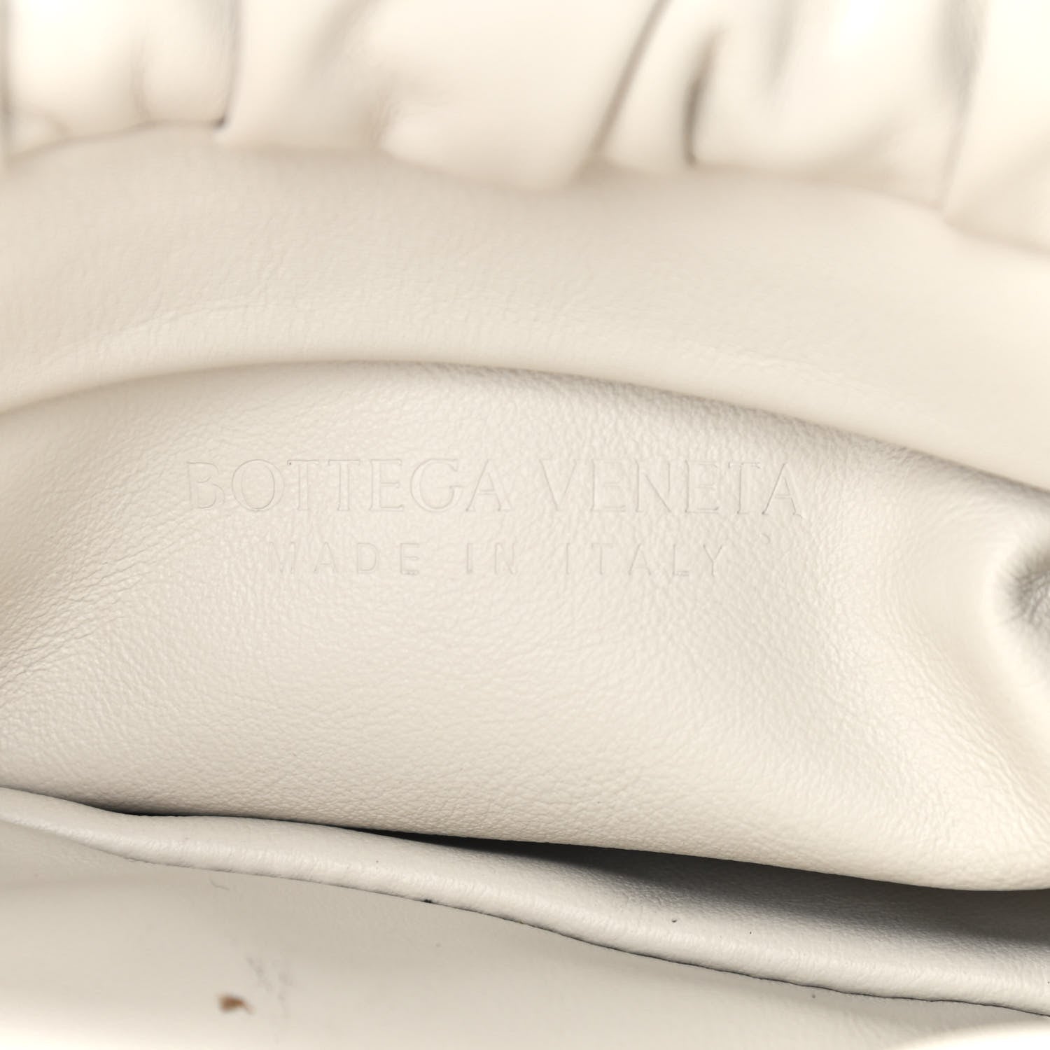 Bottega Veneta Calfskin The Pouch Chain Plaster 7 of 9